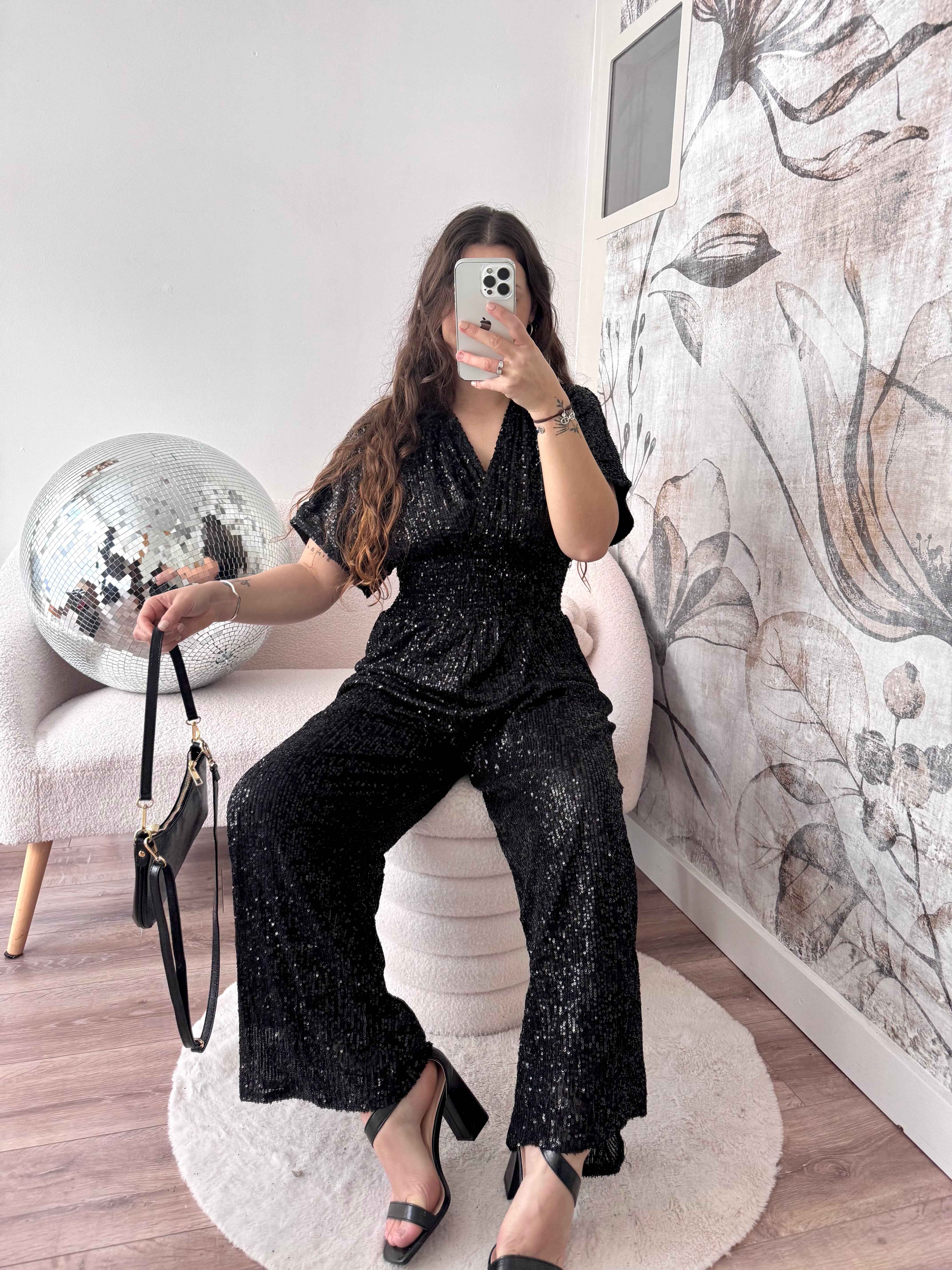 COMBINAISON À SEQUINS NOIR
