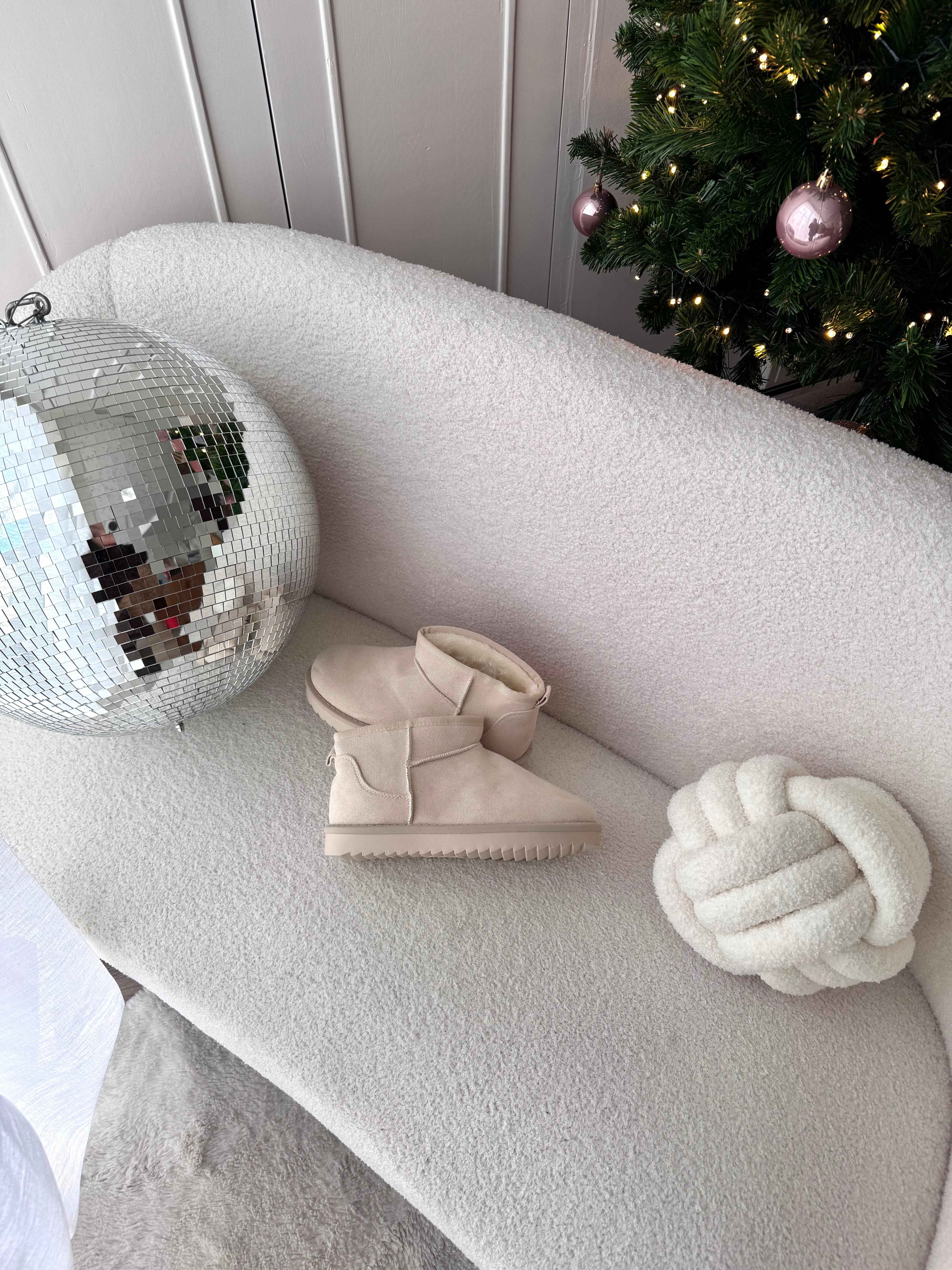 BOOTS BEIGE FOURRÉES