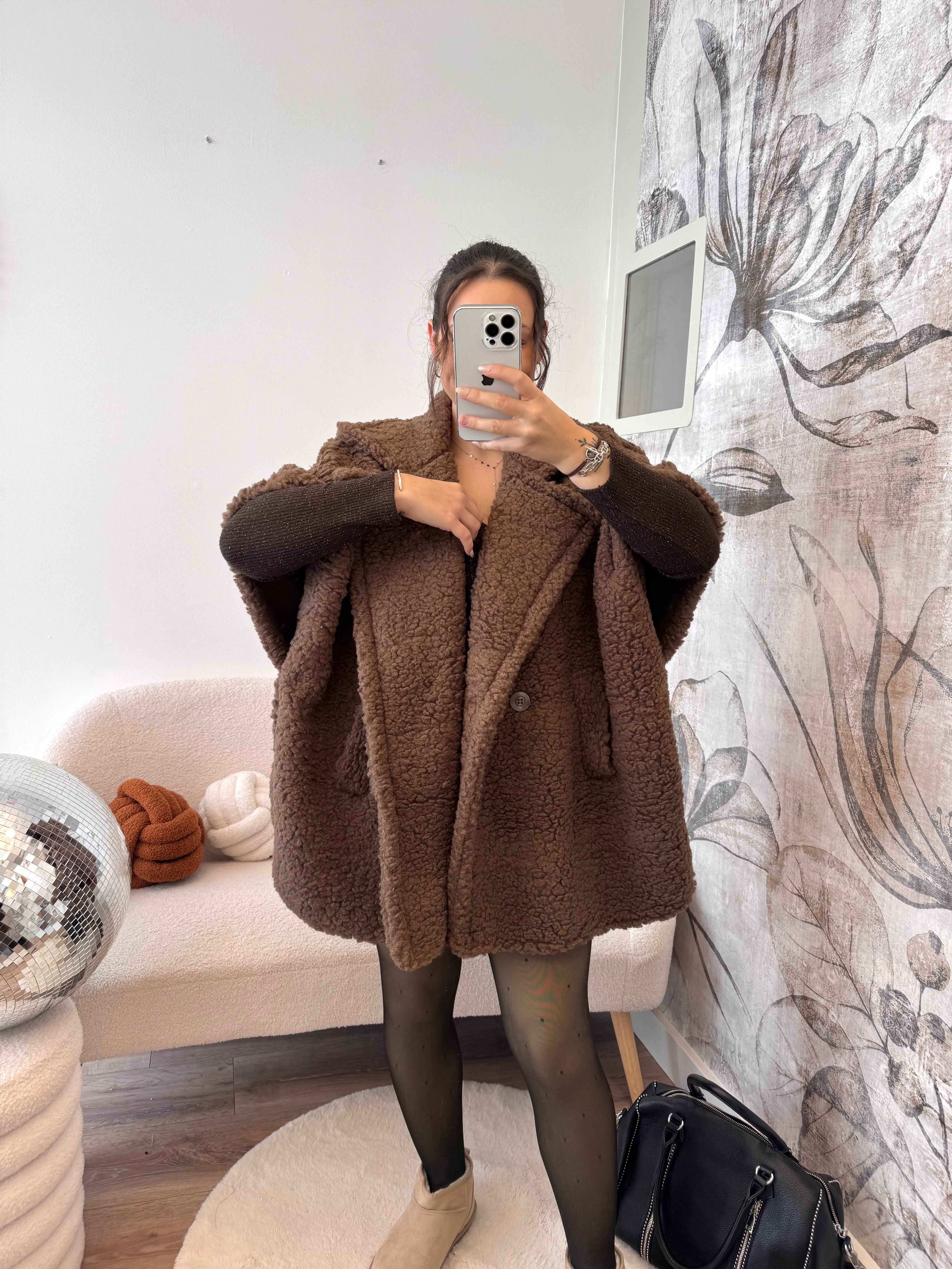 PRÉCOMMANDE GILET MOUMOUTE SANS MANCHE CHOCO ( expédition 9/12 )