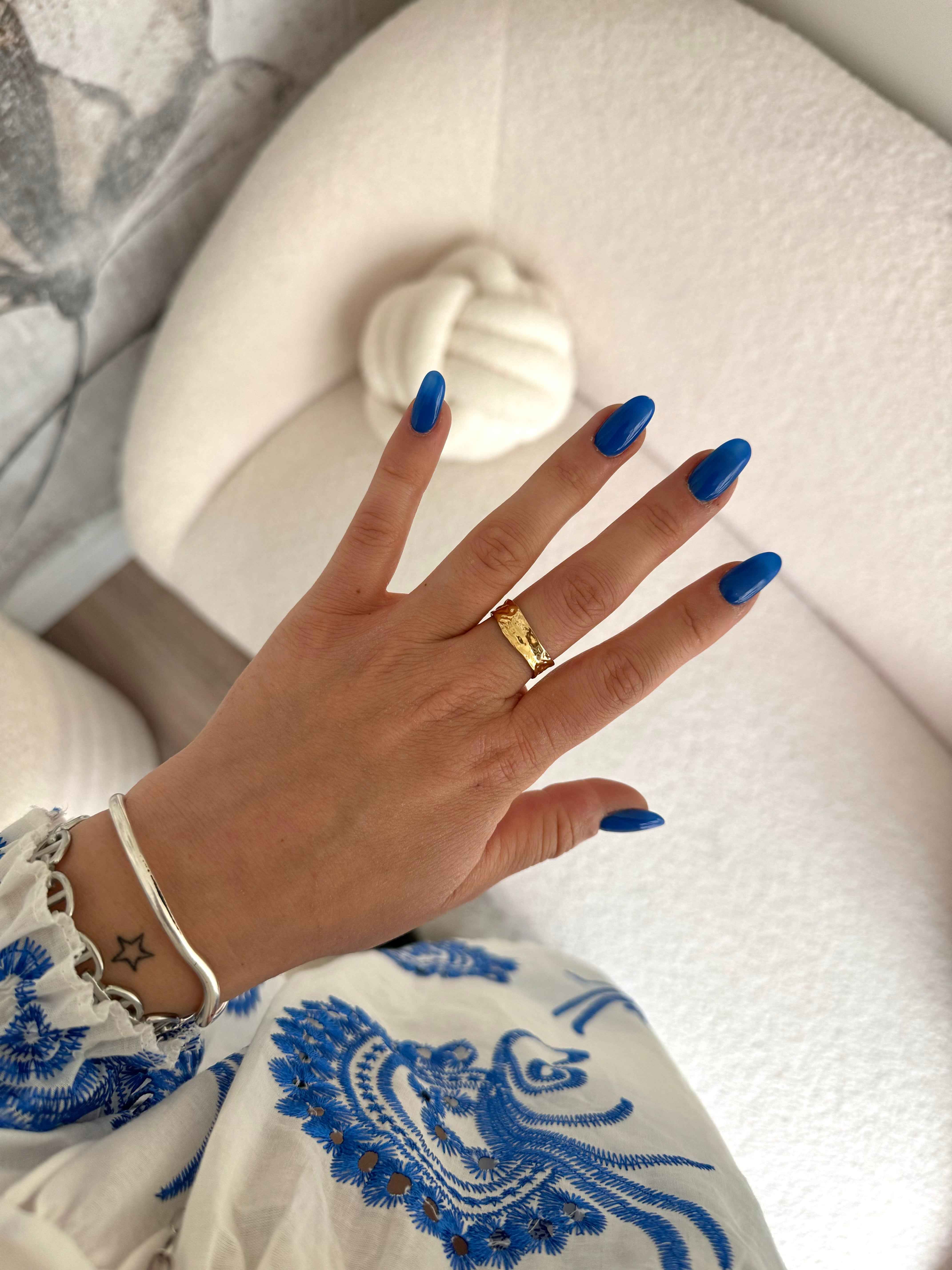 BAGUE MARTELÉ AJUSTABLE