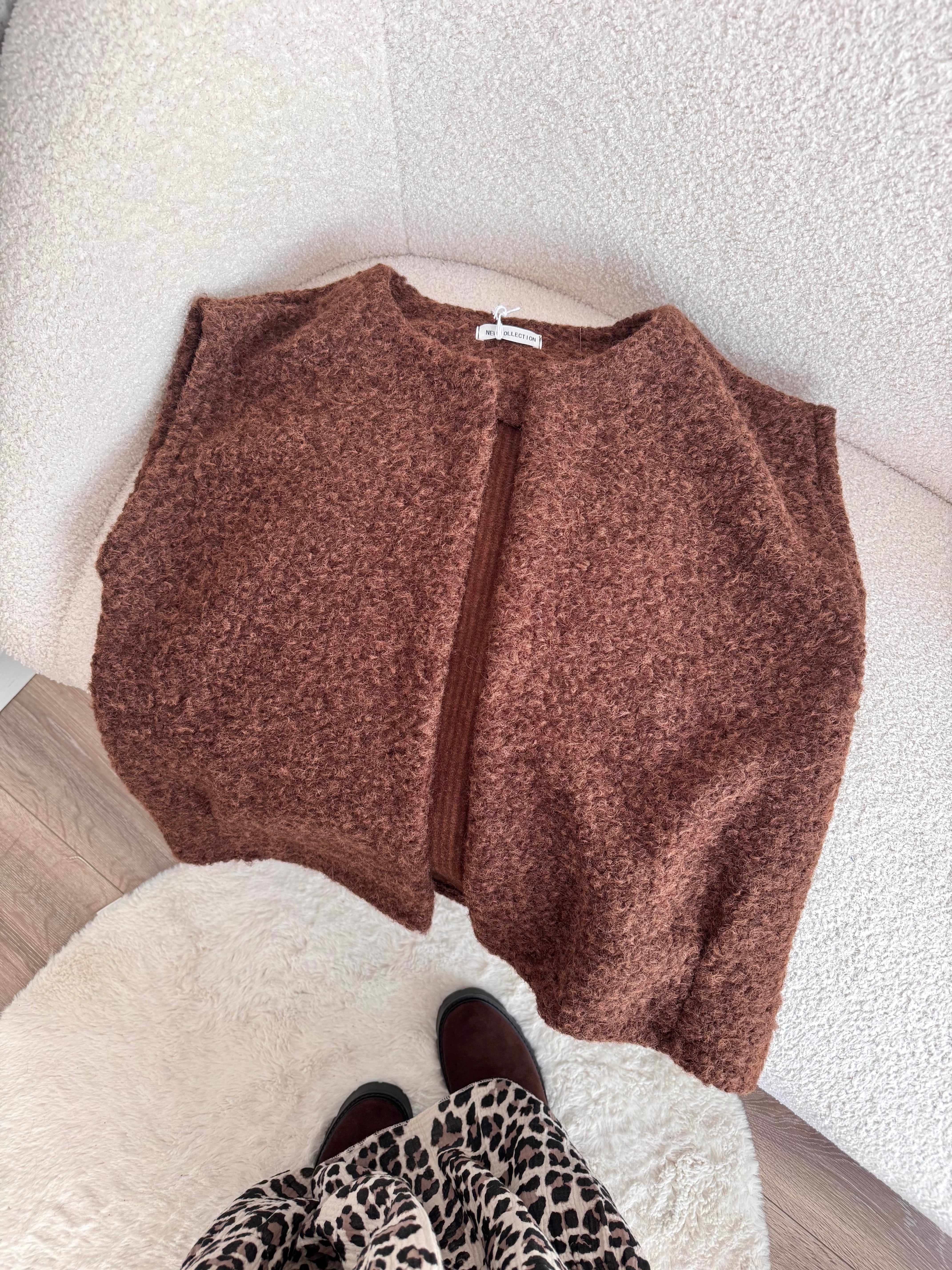 VESTE SANS MANCHE CHOCOLAT