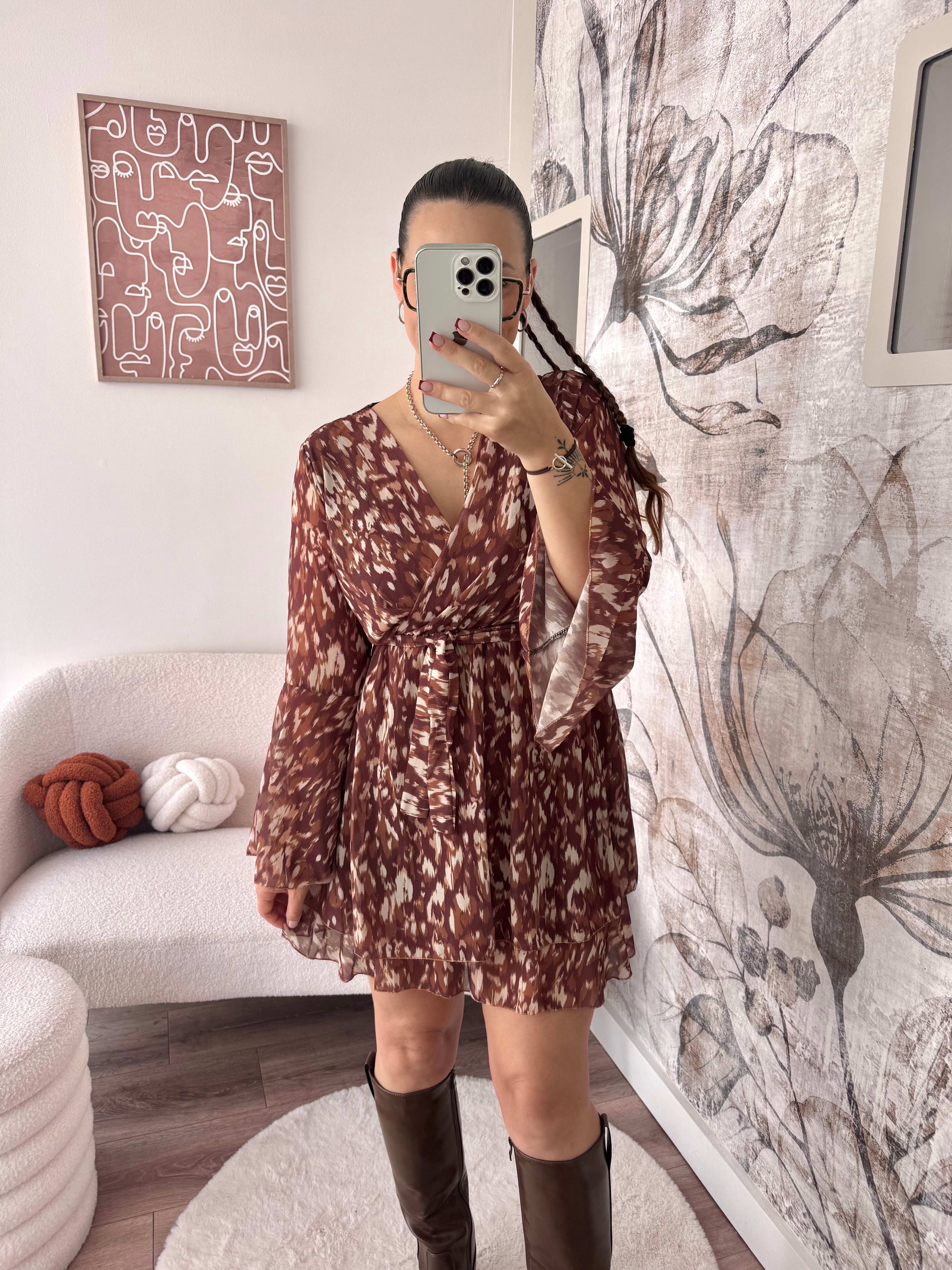 ROBE COURTE MARRON