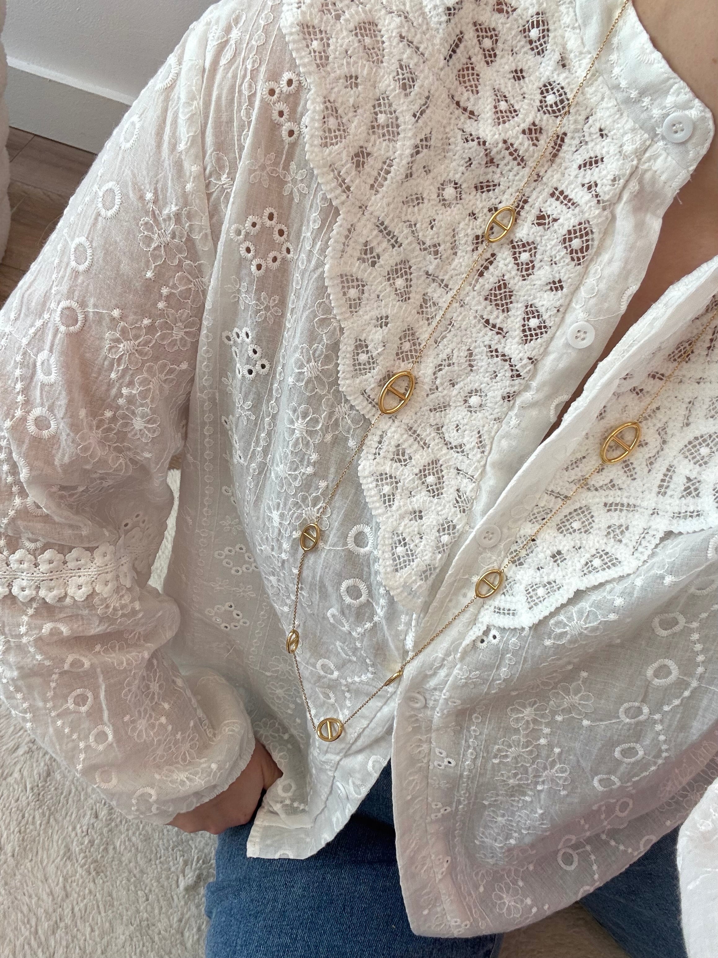 BLOUSE BLANCHE BRODÉE