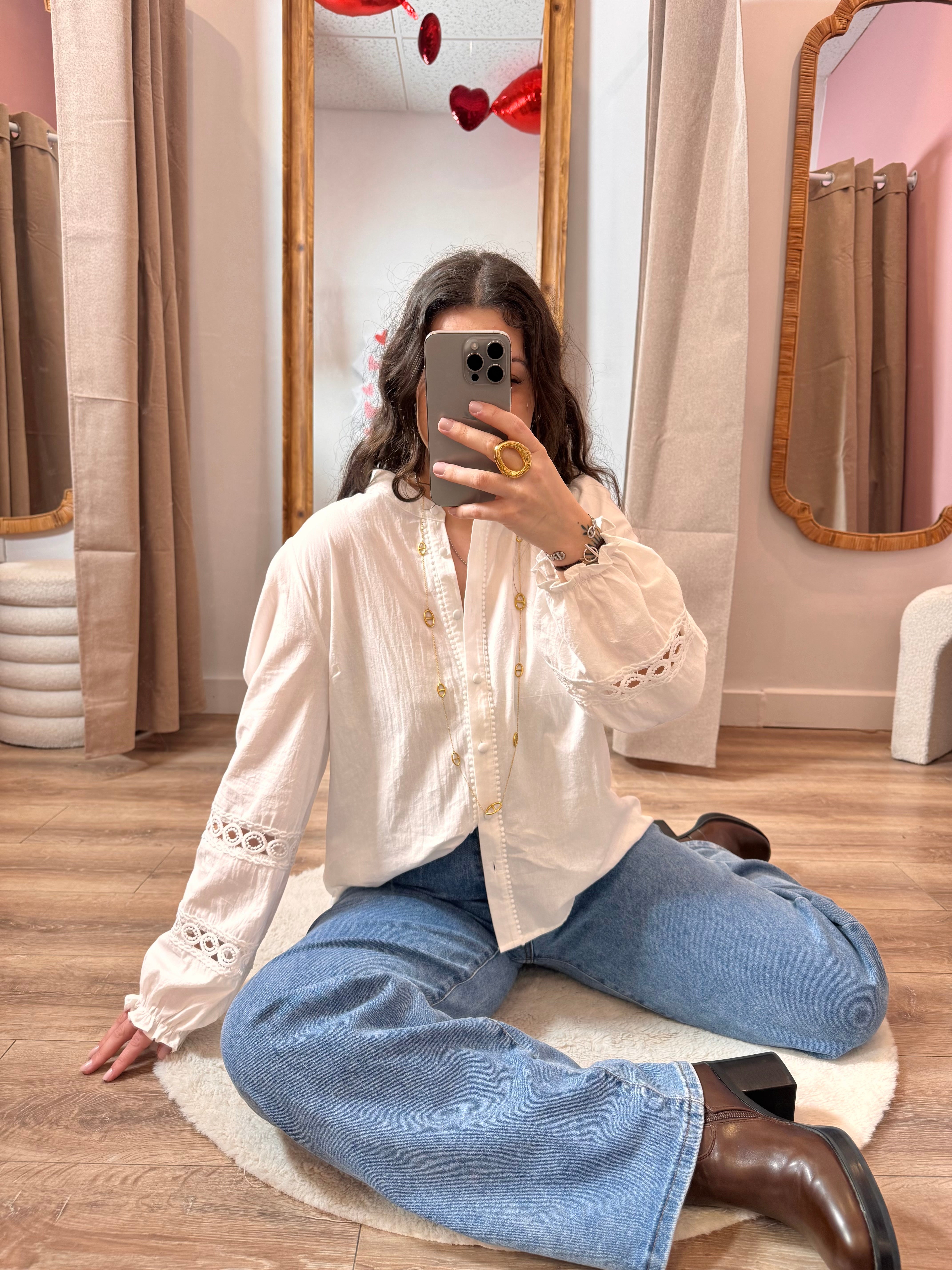 BLOUSE BRODÉE BLANCHE