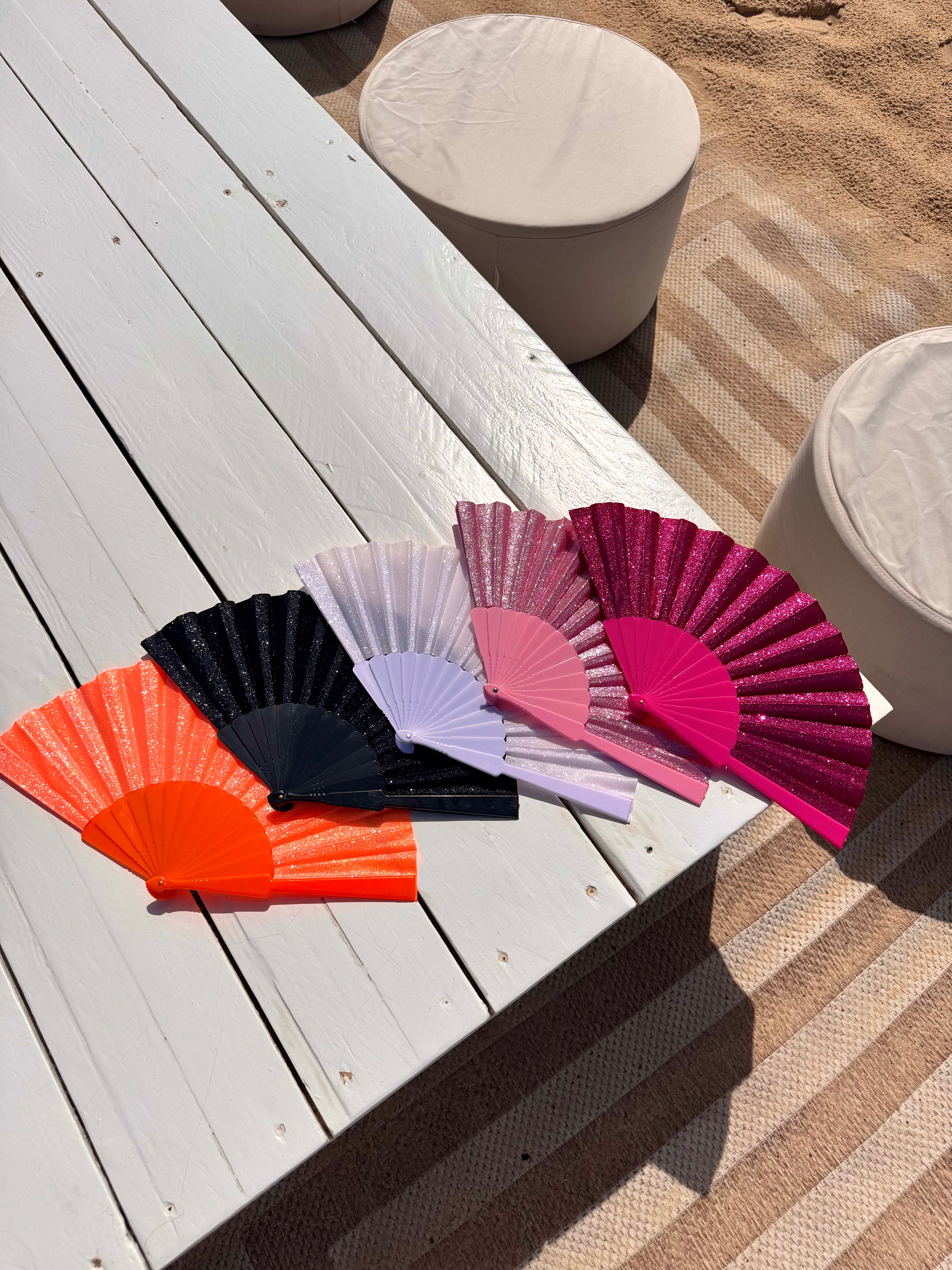 ÉVENTAILS À PAILLETTES