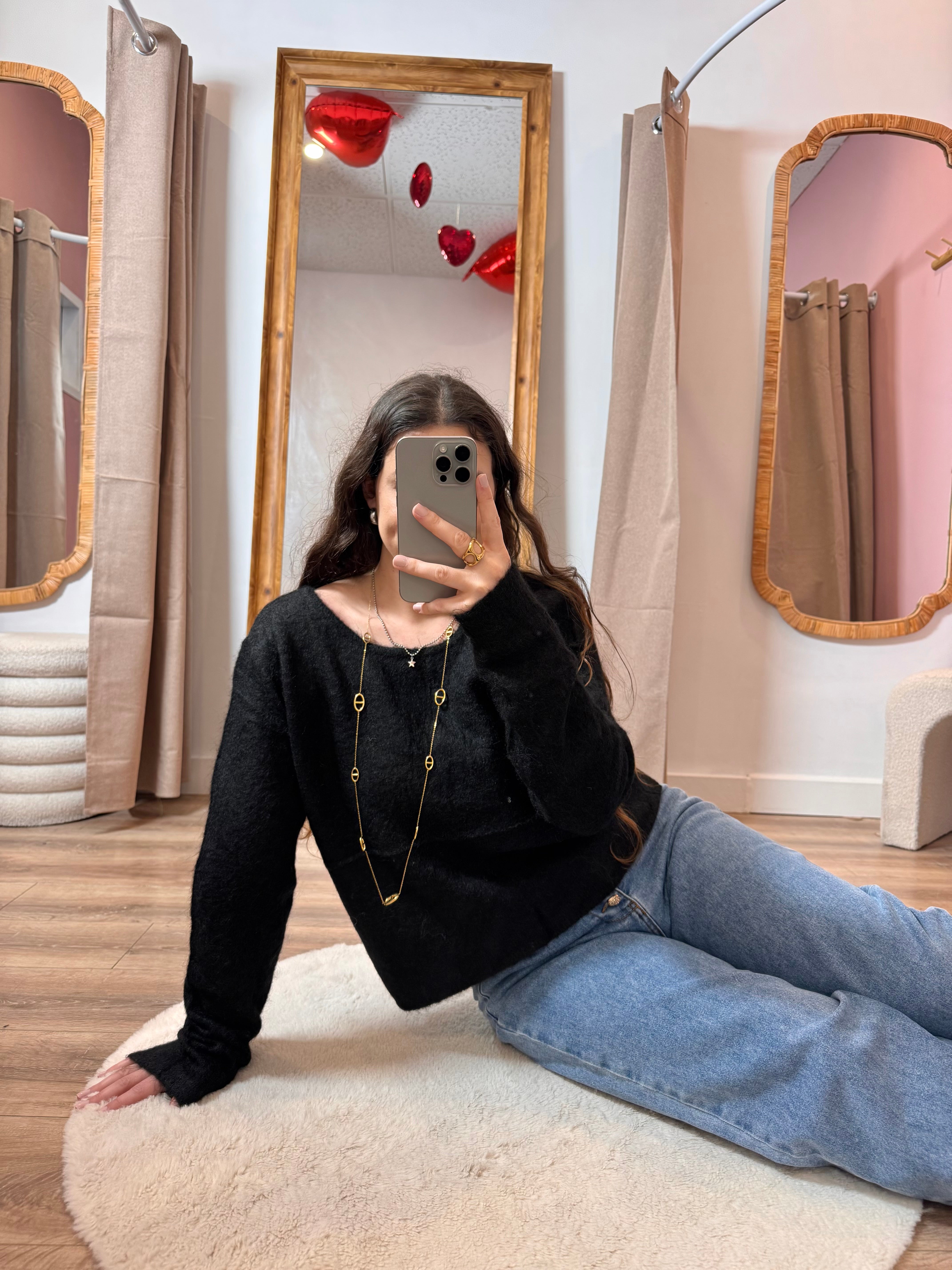 PULL DOS DENTELLE NOIR