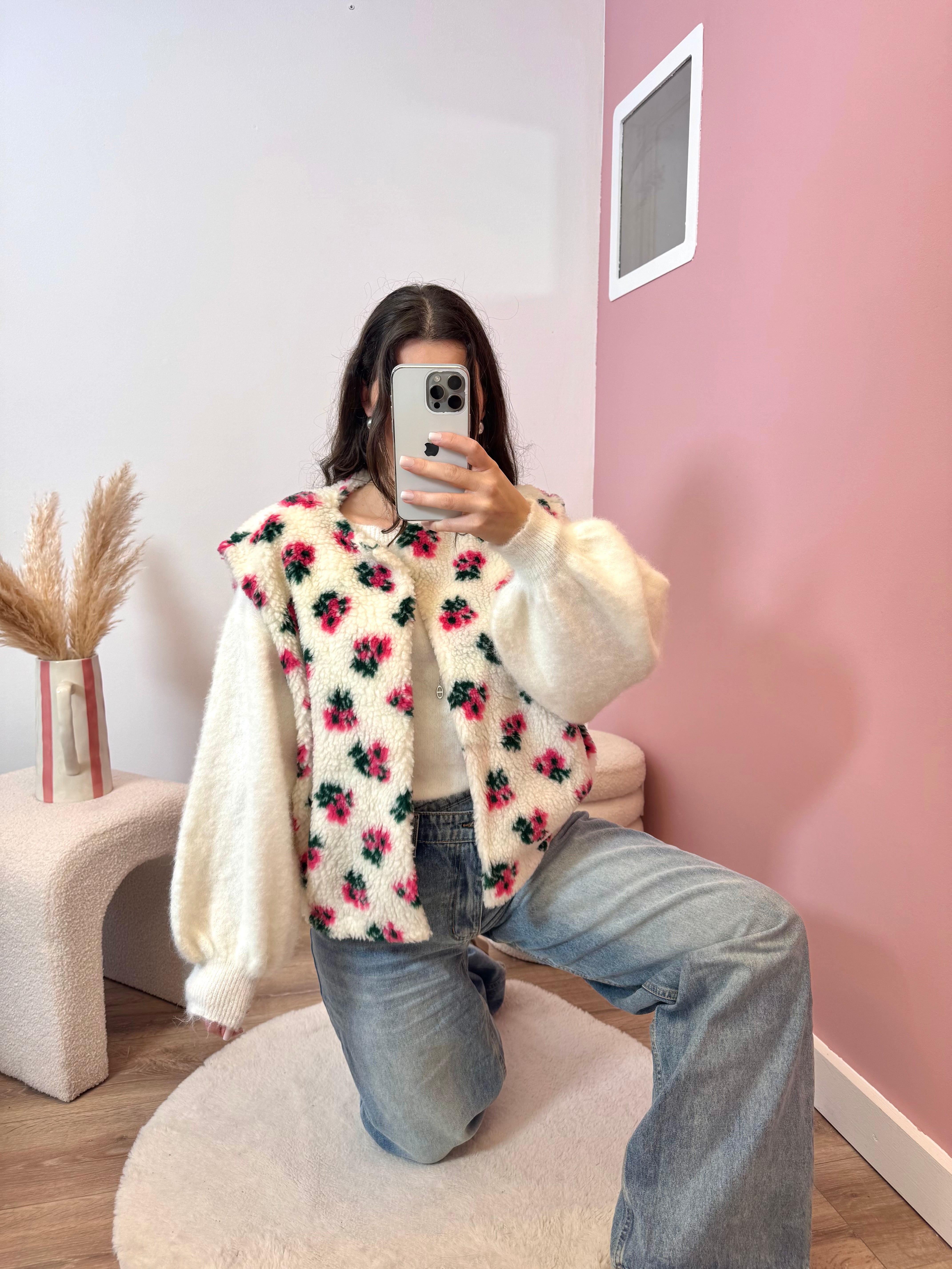 VESTE SANS MANCHE FLEURIE