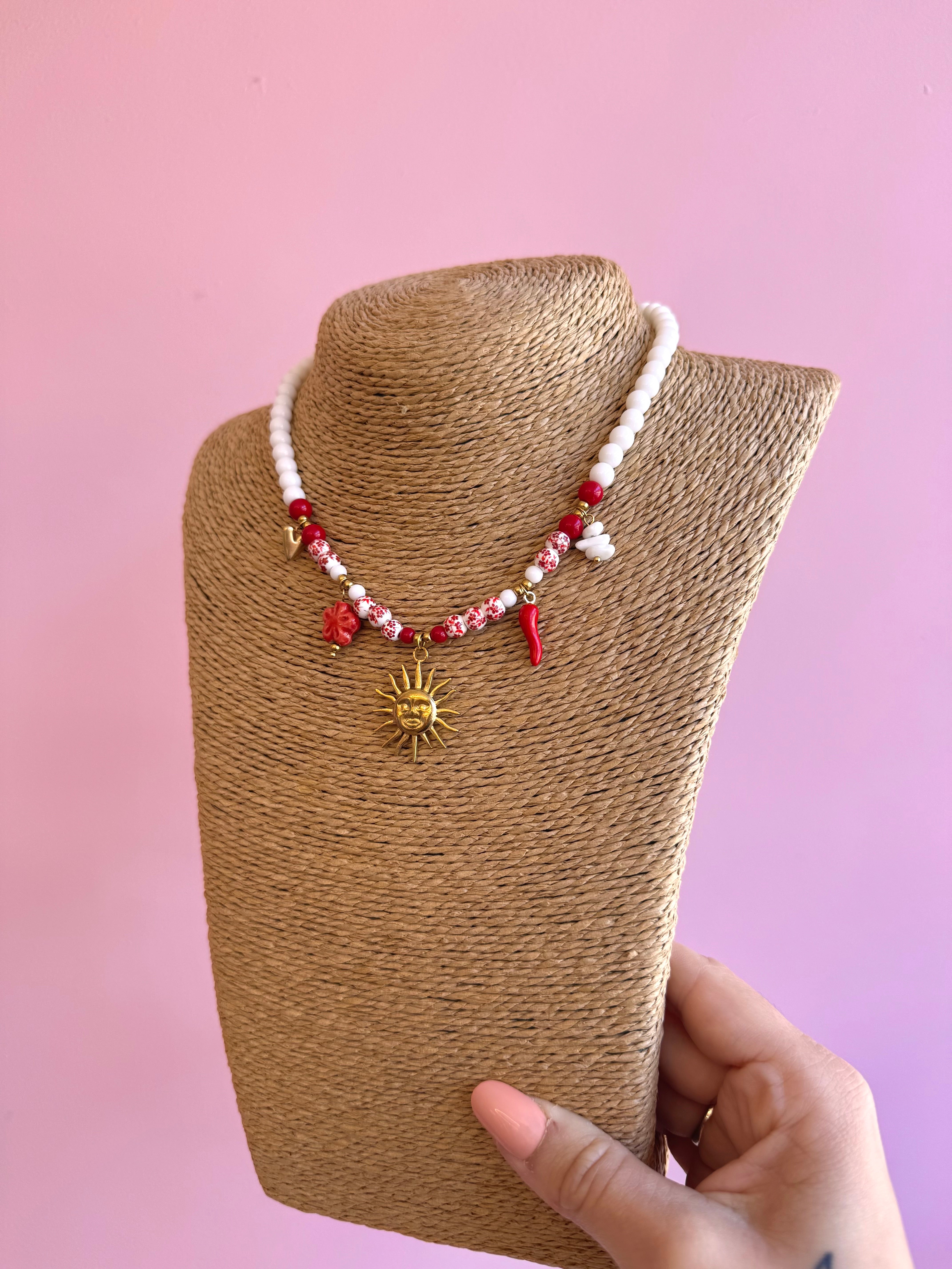 COLLIER SOLEIL ROUGE