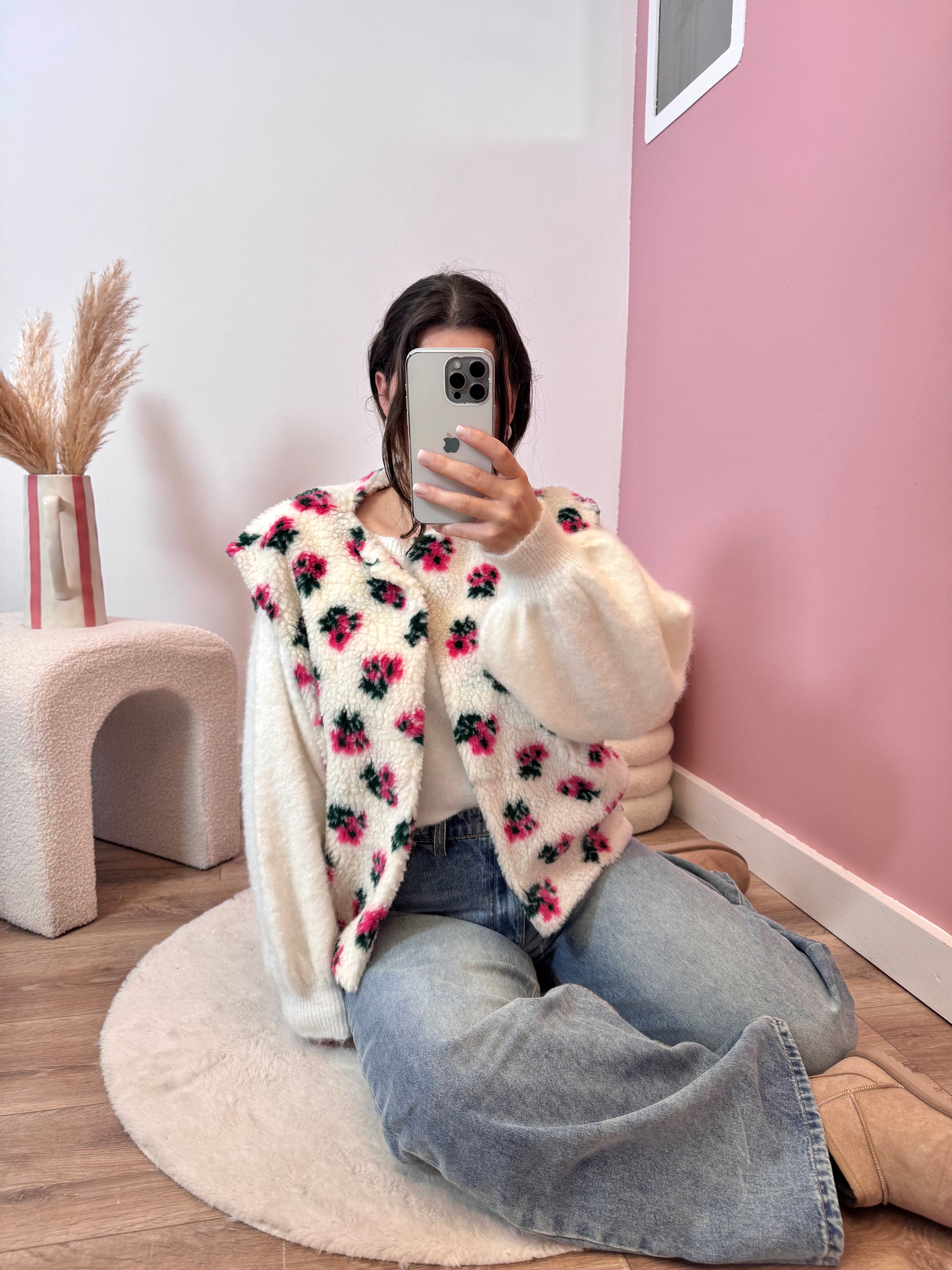 VESTE SANS MANCHE FLEURIE