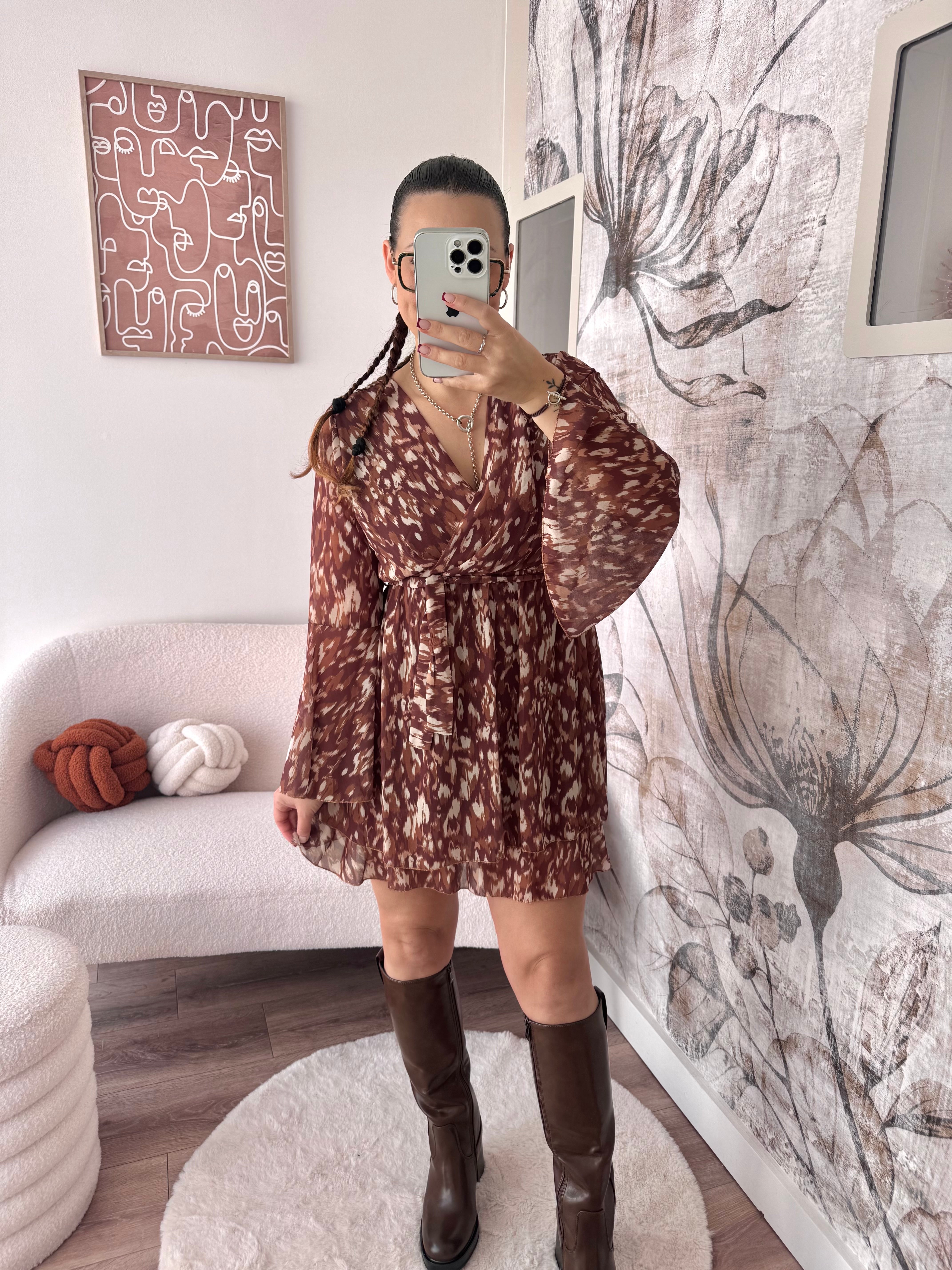 ROBE COURTE MARRON