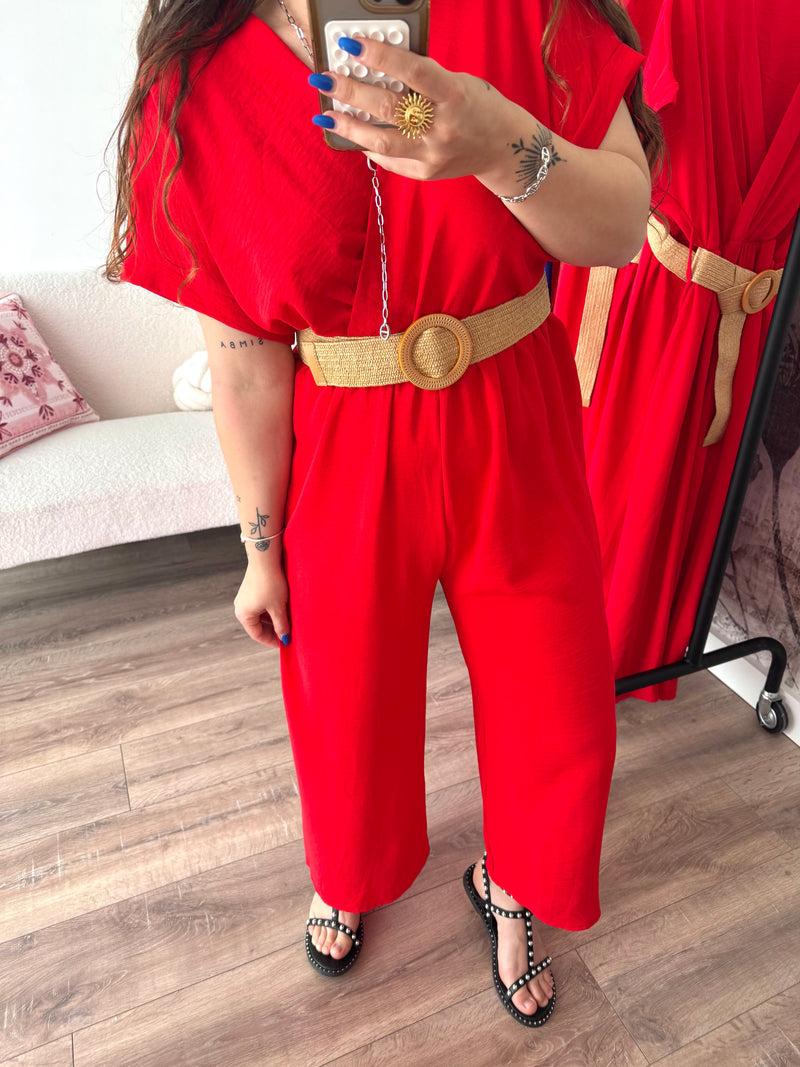 COMBINAISON ROUGE AVEC LA CEINTURE