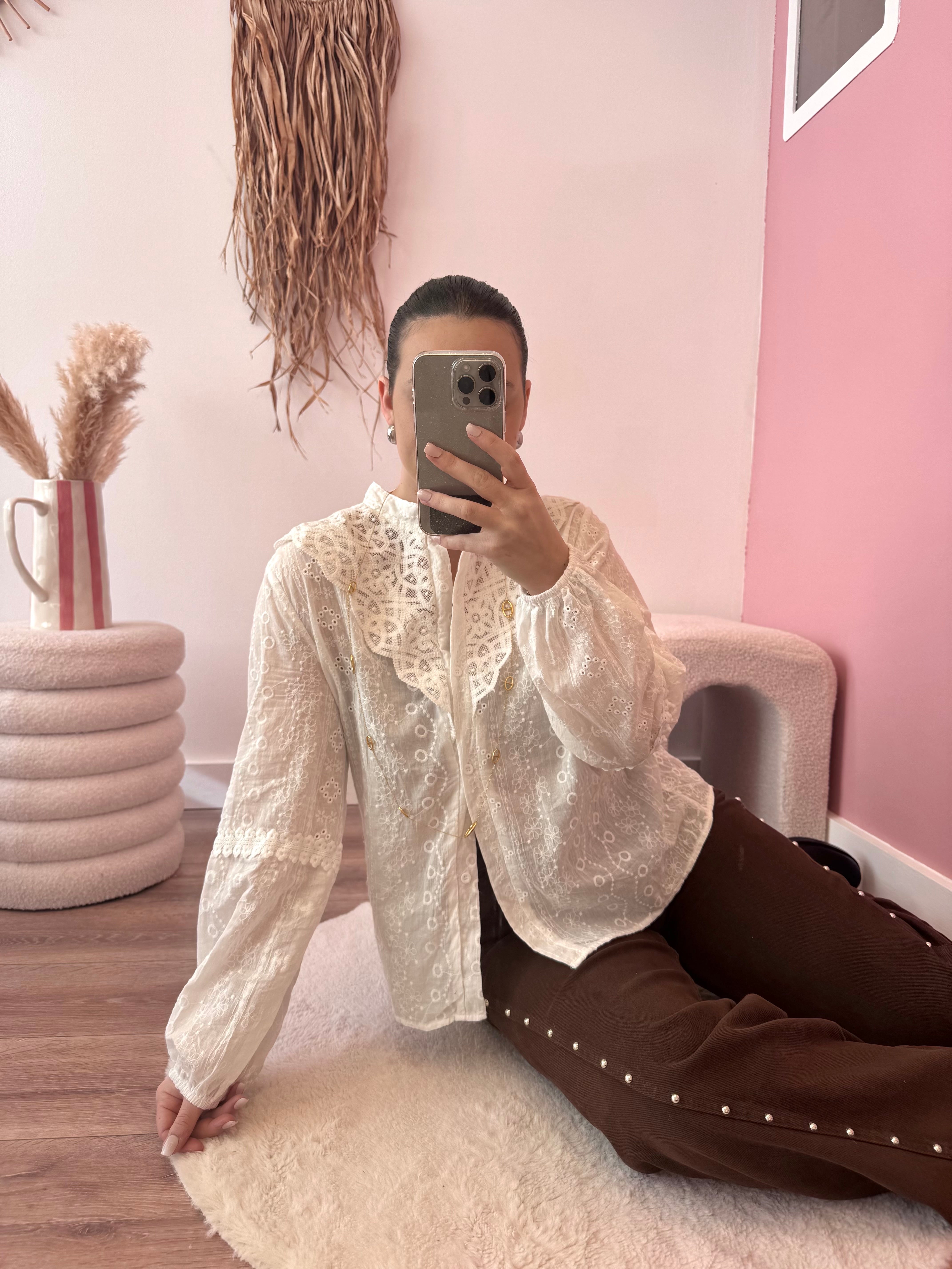 BLOUSE BLANCHE BRODÉE