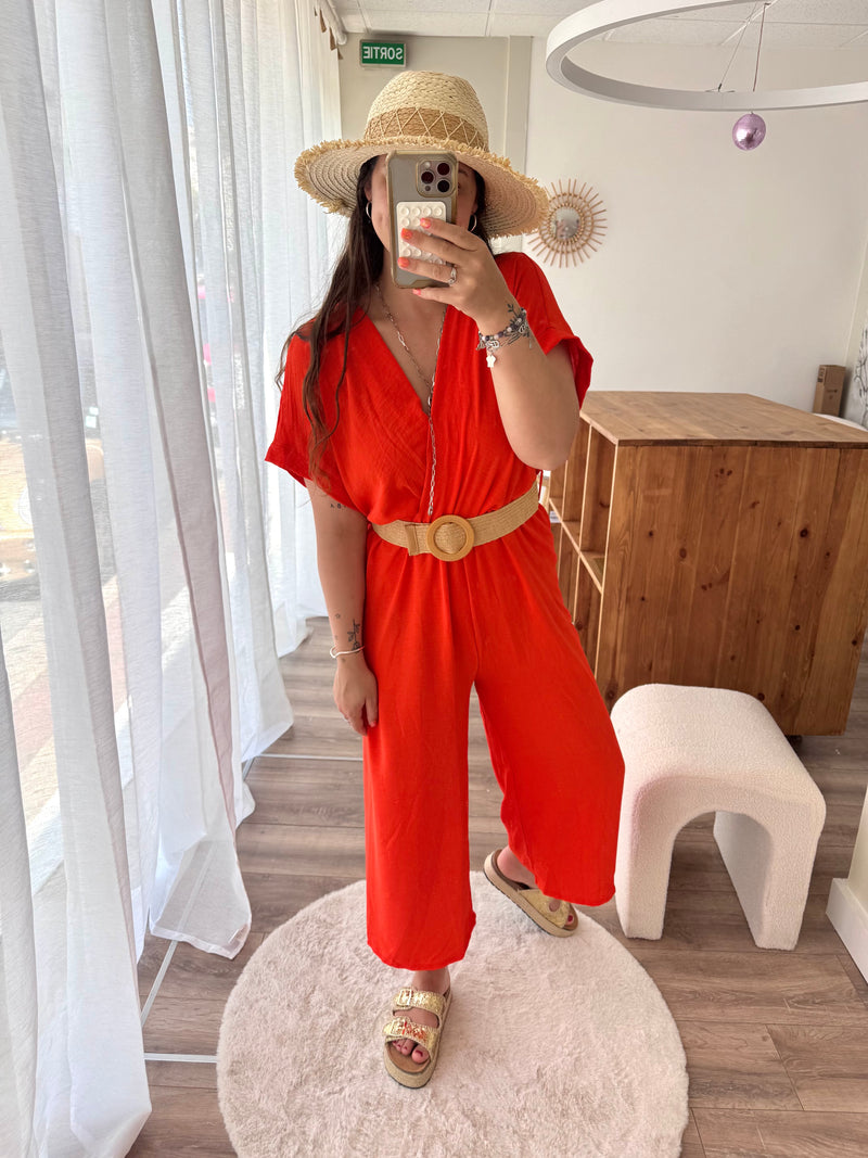 COMBINAISON ORANGE AVEC LA CEINTURE