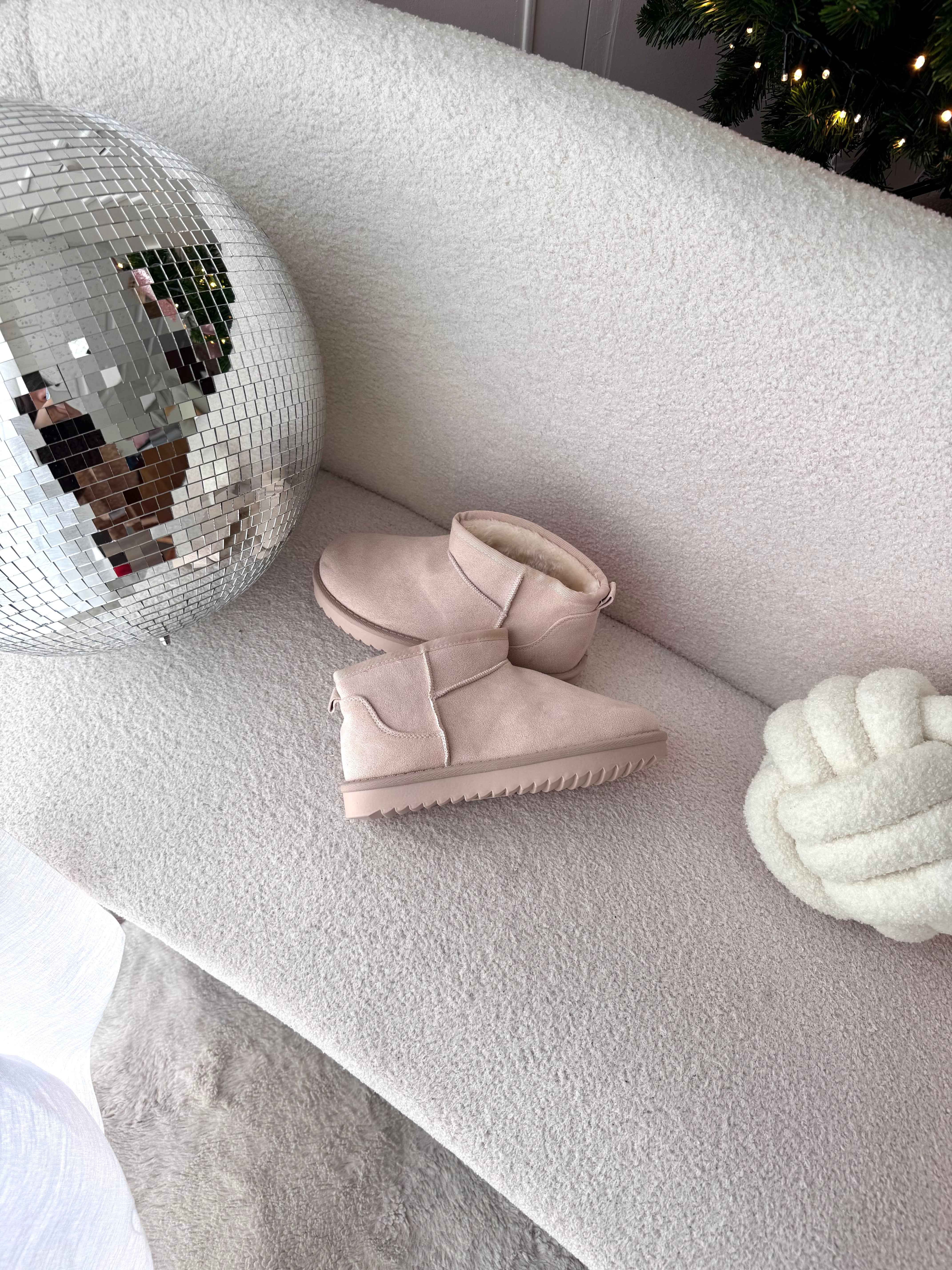 BOOTS BEIGE FOURRÉES