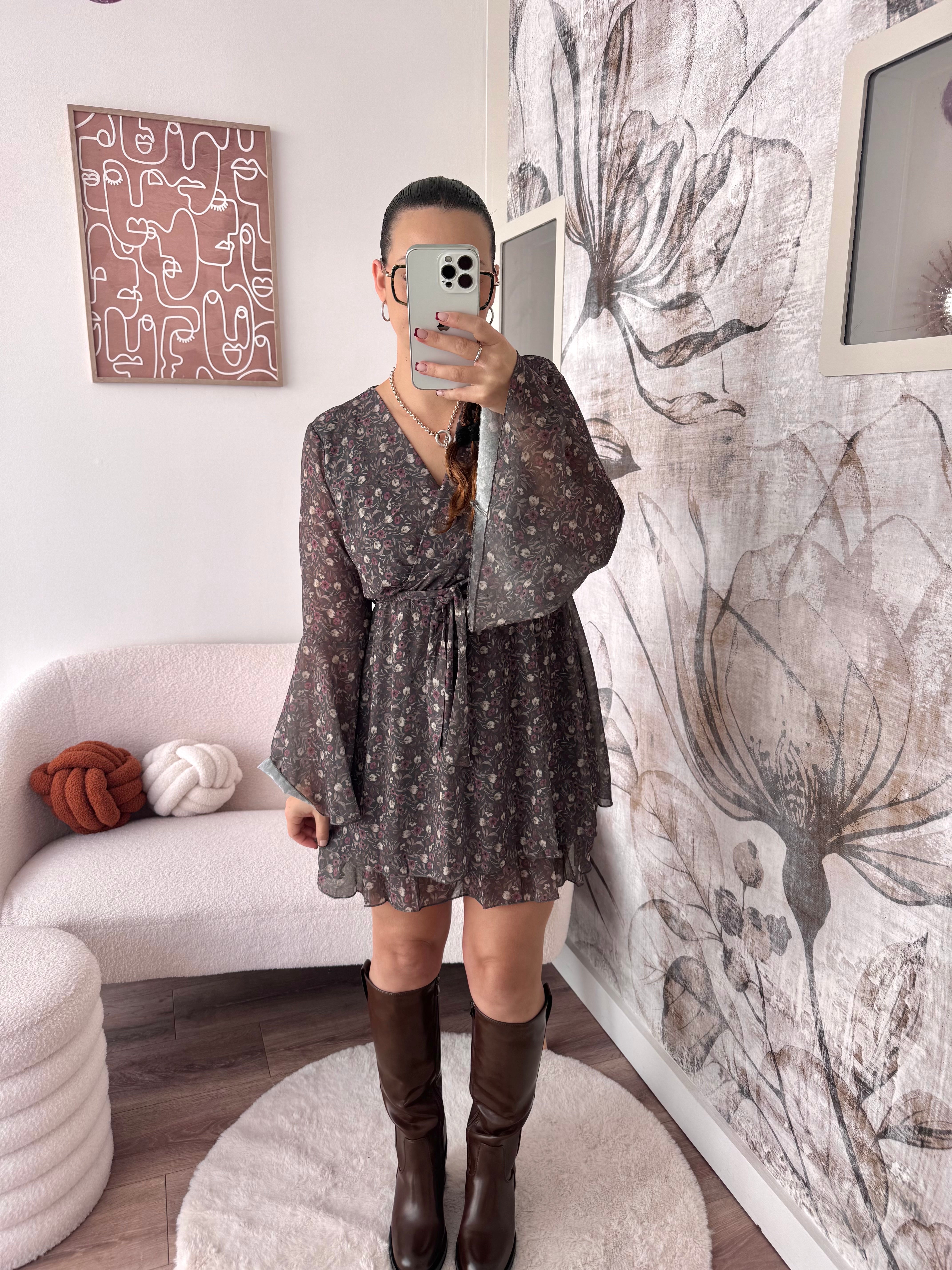 ROBE FLEURIE COURTE