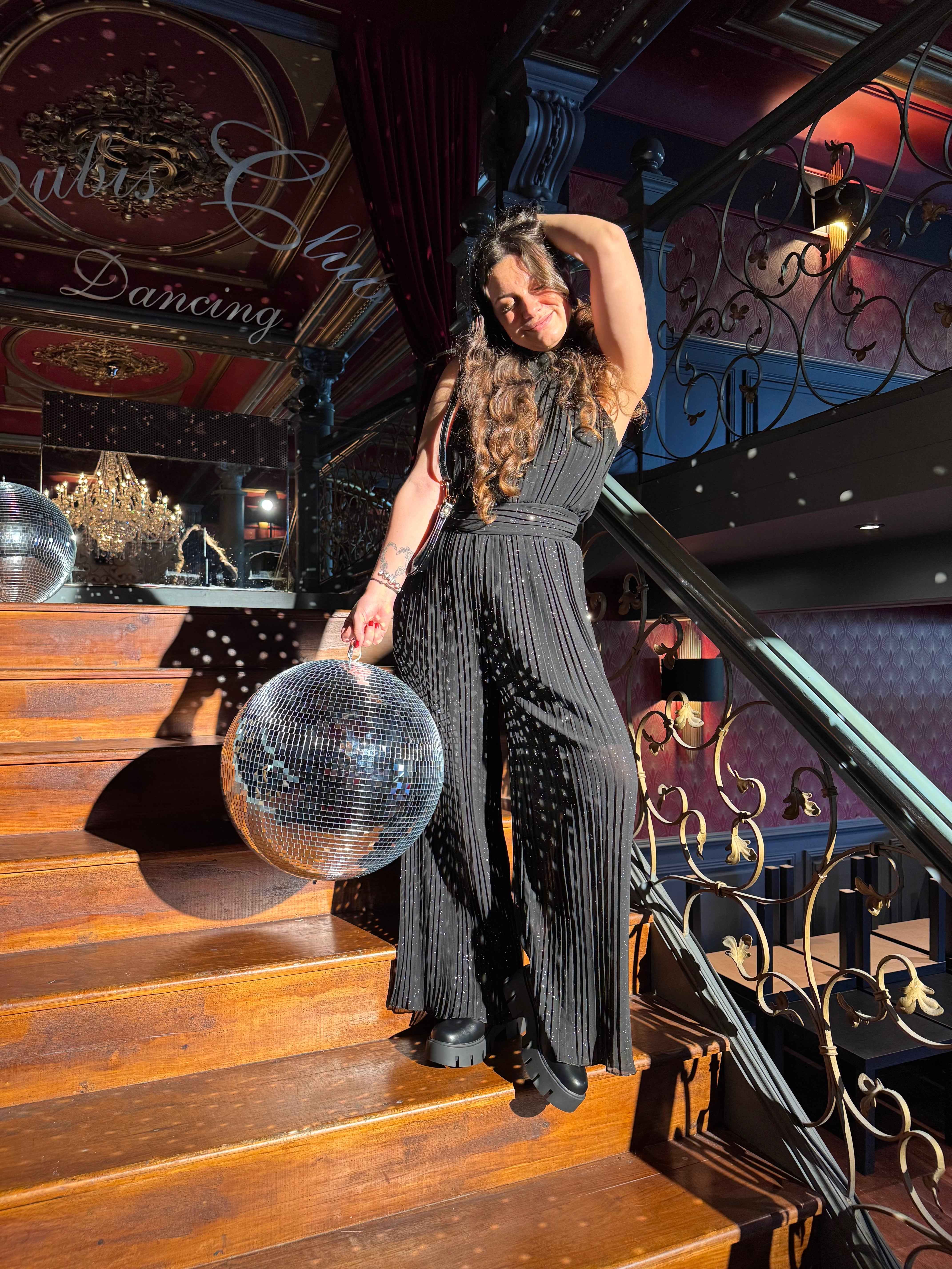 COMBINAISON À PAILLETTES NOIRE