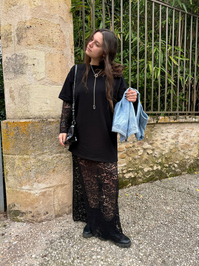 ROBE DENTELLE NOIR