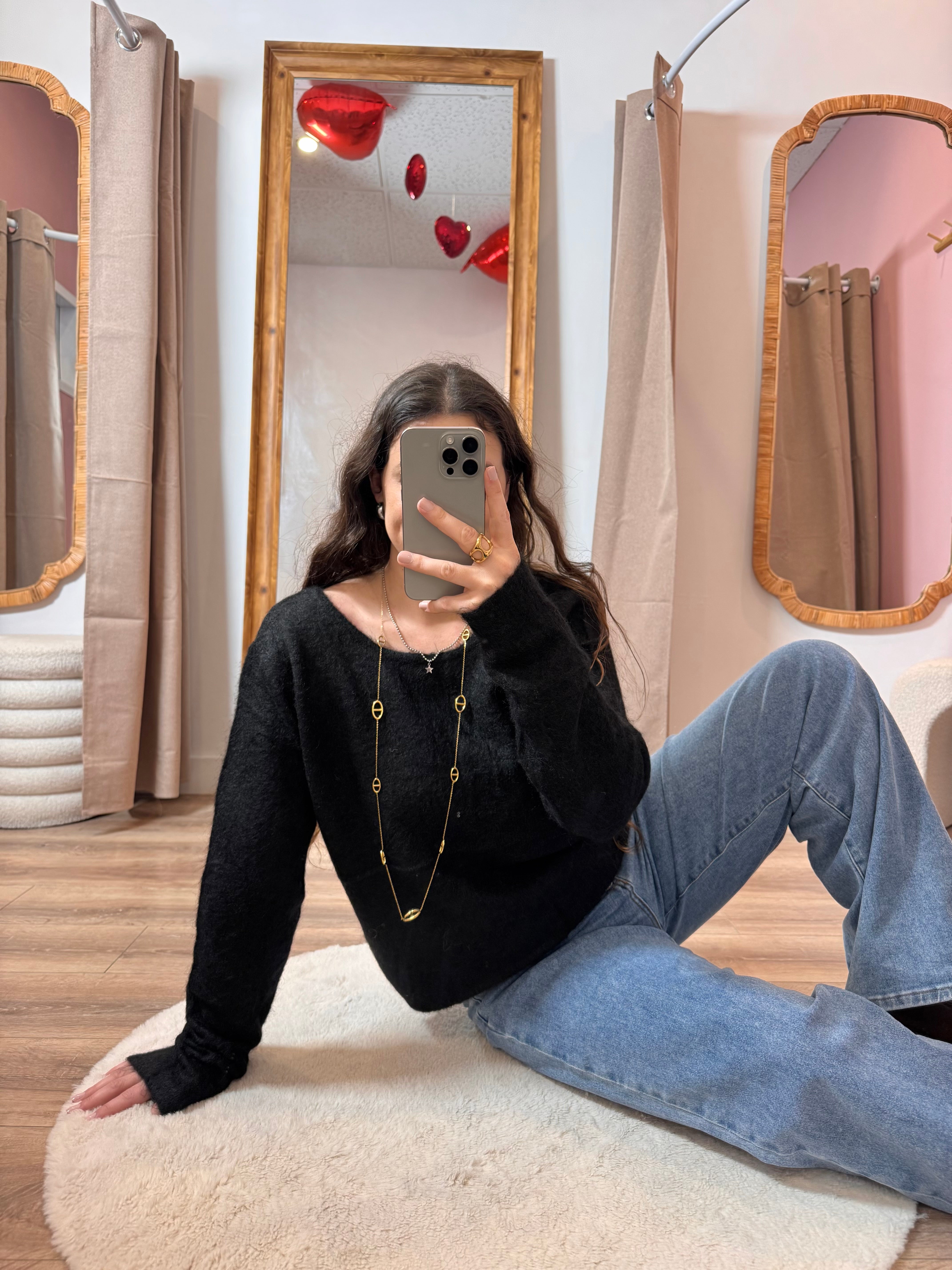 PULL DOS DENTELLE NOIR