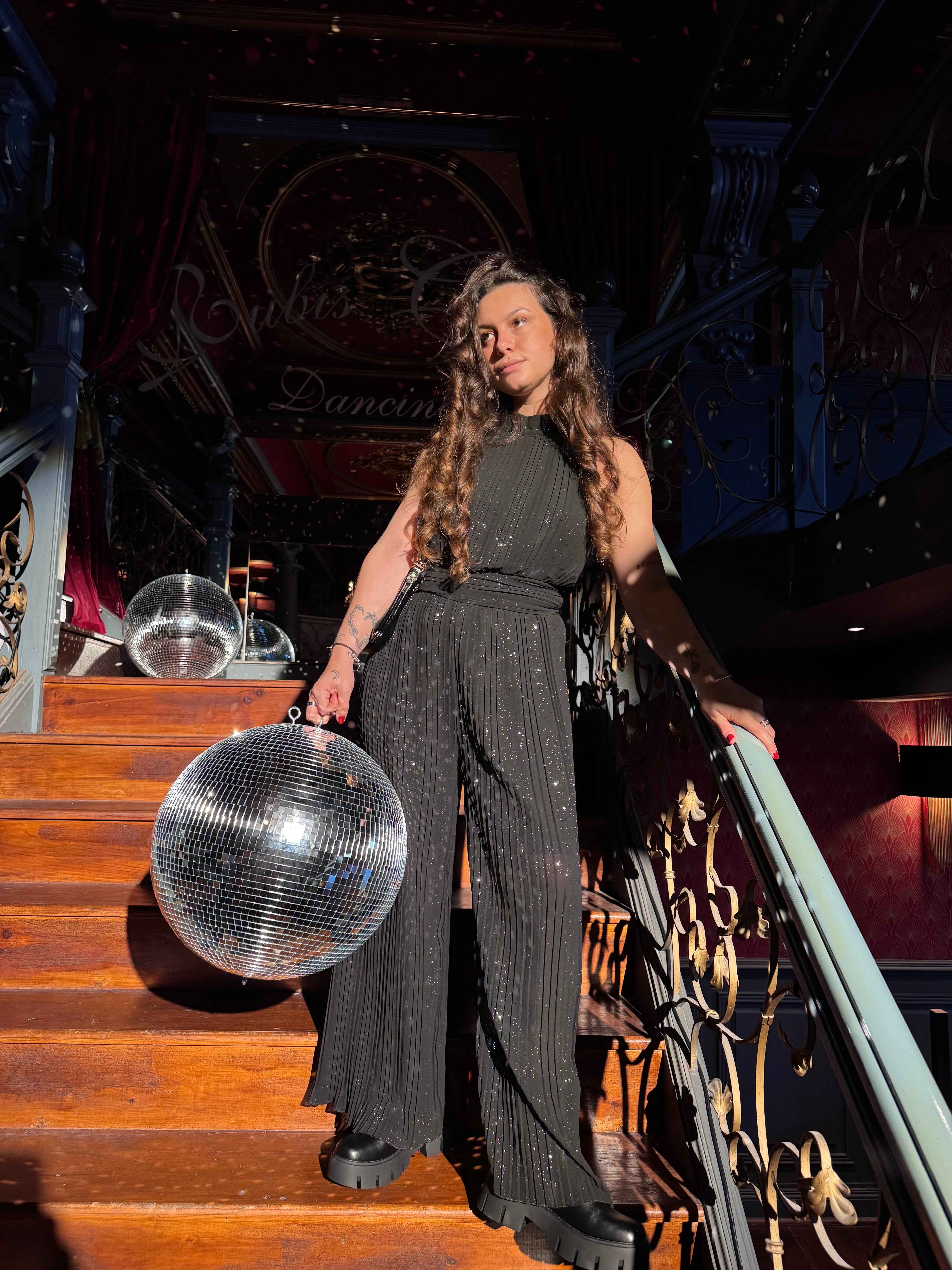 COMBINAISON À PAILLETTES NOIRE