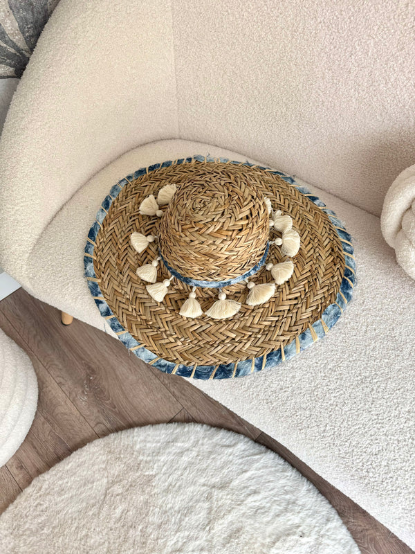 CHAPEAU MYKONOS