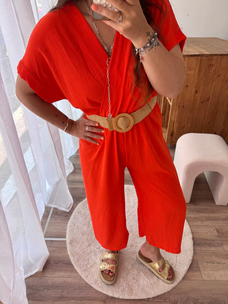 COMBINAISON ORANGE AVEC LA CEINTURE