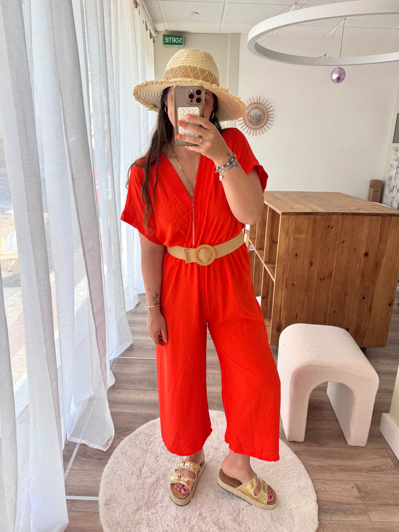 COMBINAISON ORANGE AVEC LA CEINTURE