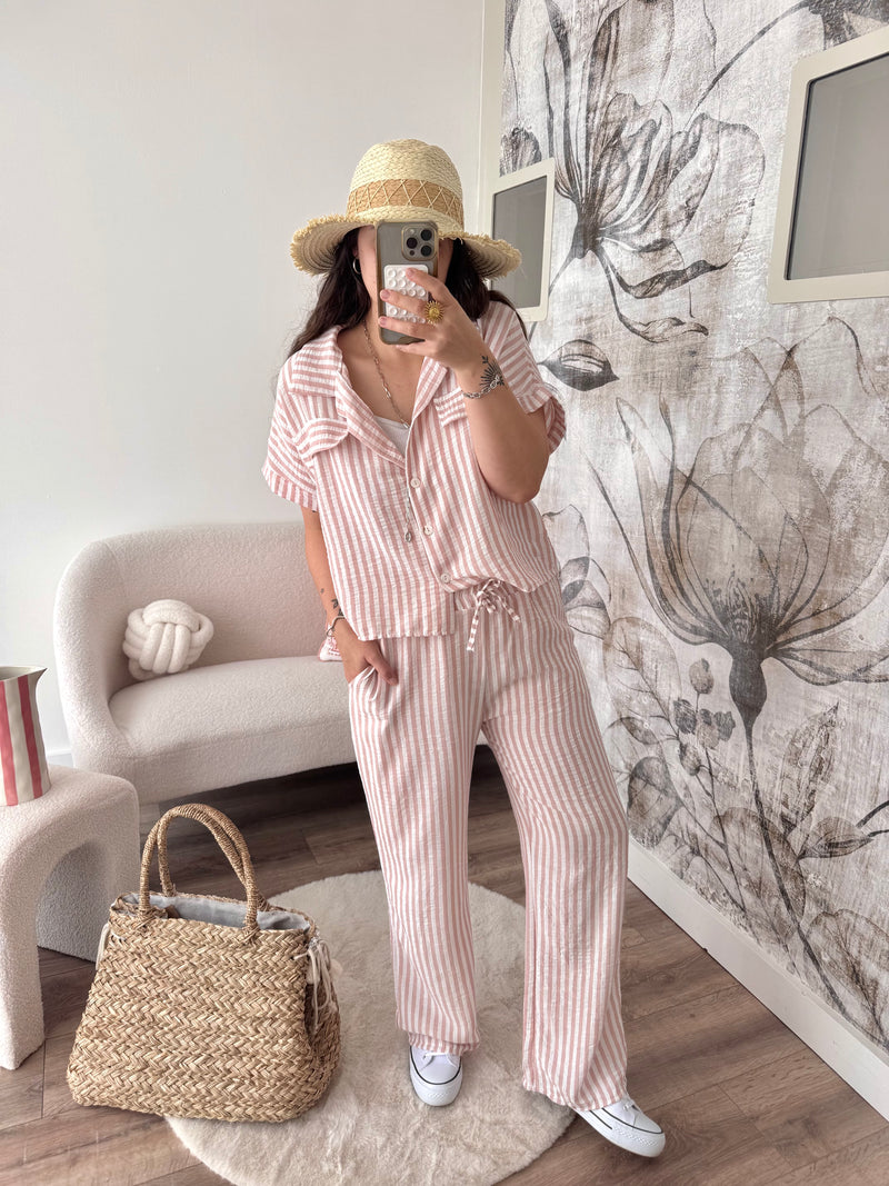ENSEMBLE ROSE