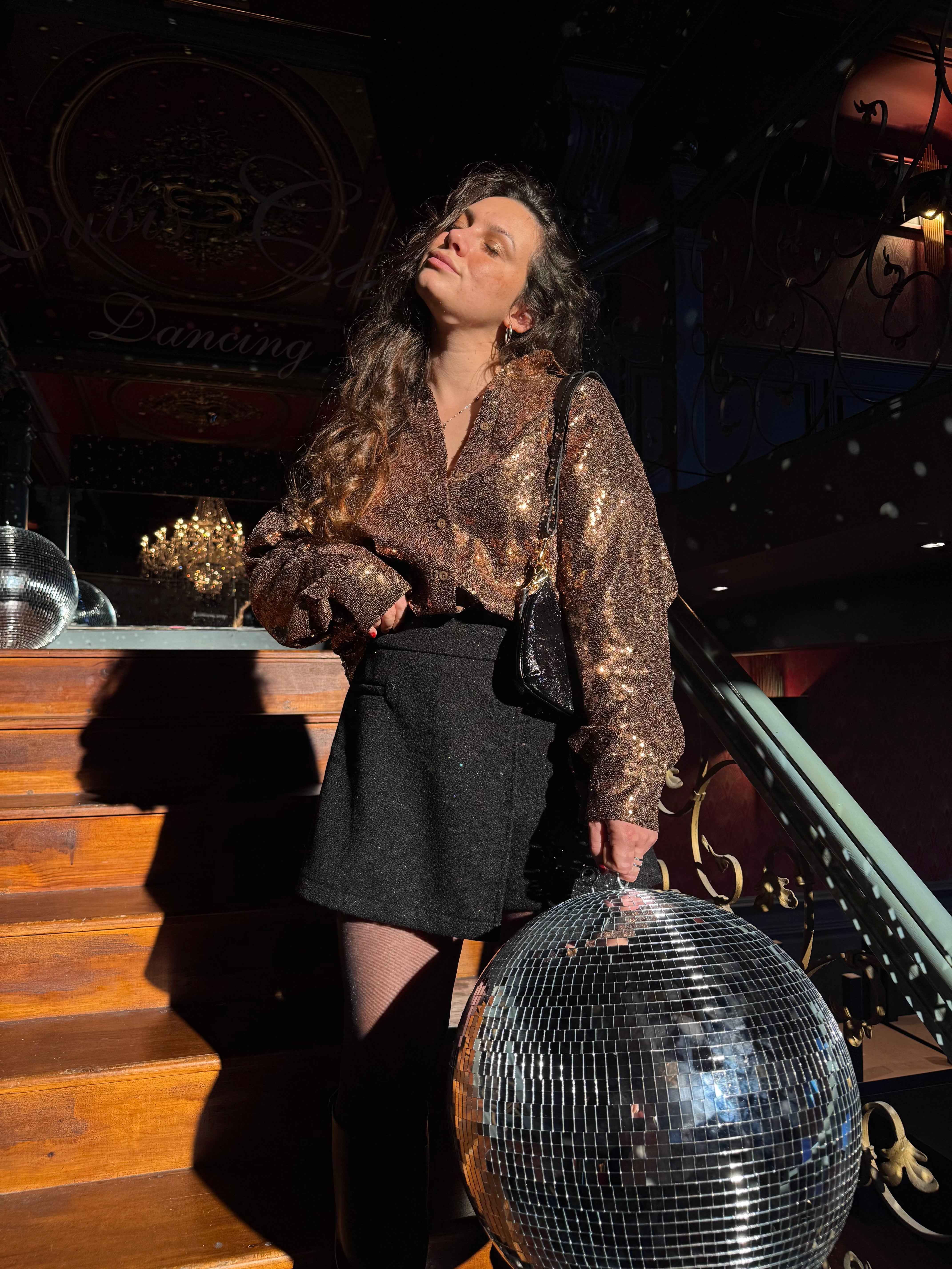 JUPE/SHORT À PAILLETTES NOIRES